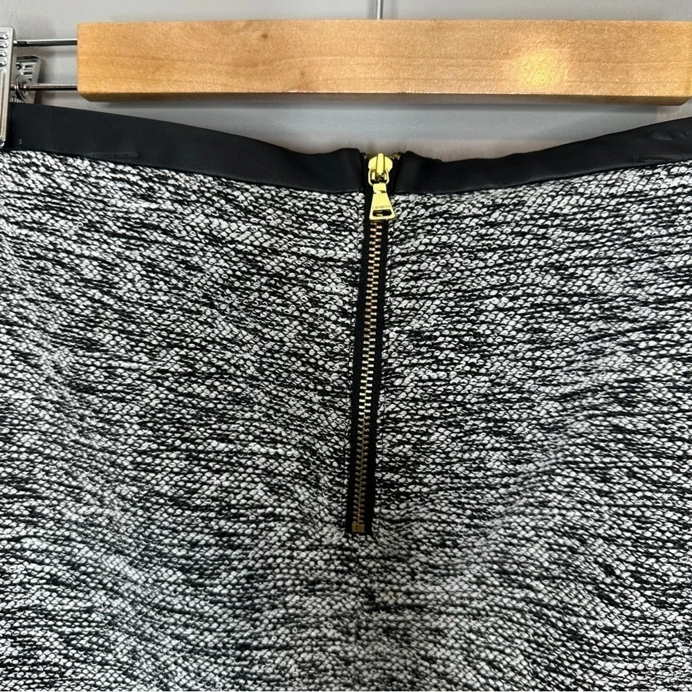 Express tweed mini skirt
